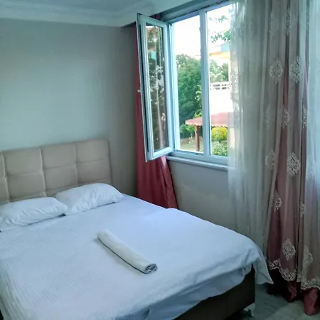 فيلة Cheap Rooms In The Forest Closest To The Airport Tasoluk